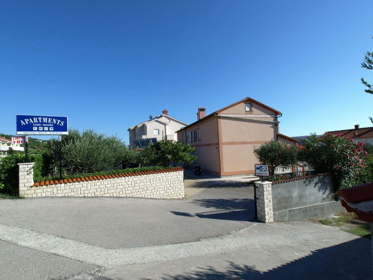 Apartments Ljubica Barbat na Rabu Εξωτερικό φωτογραφία