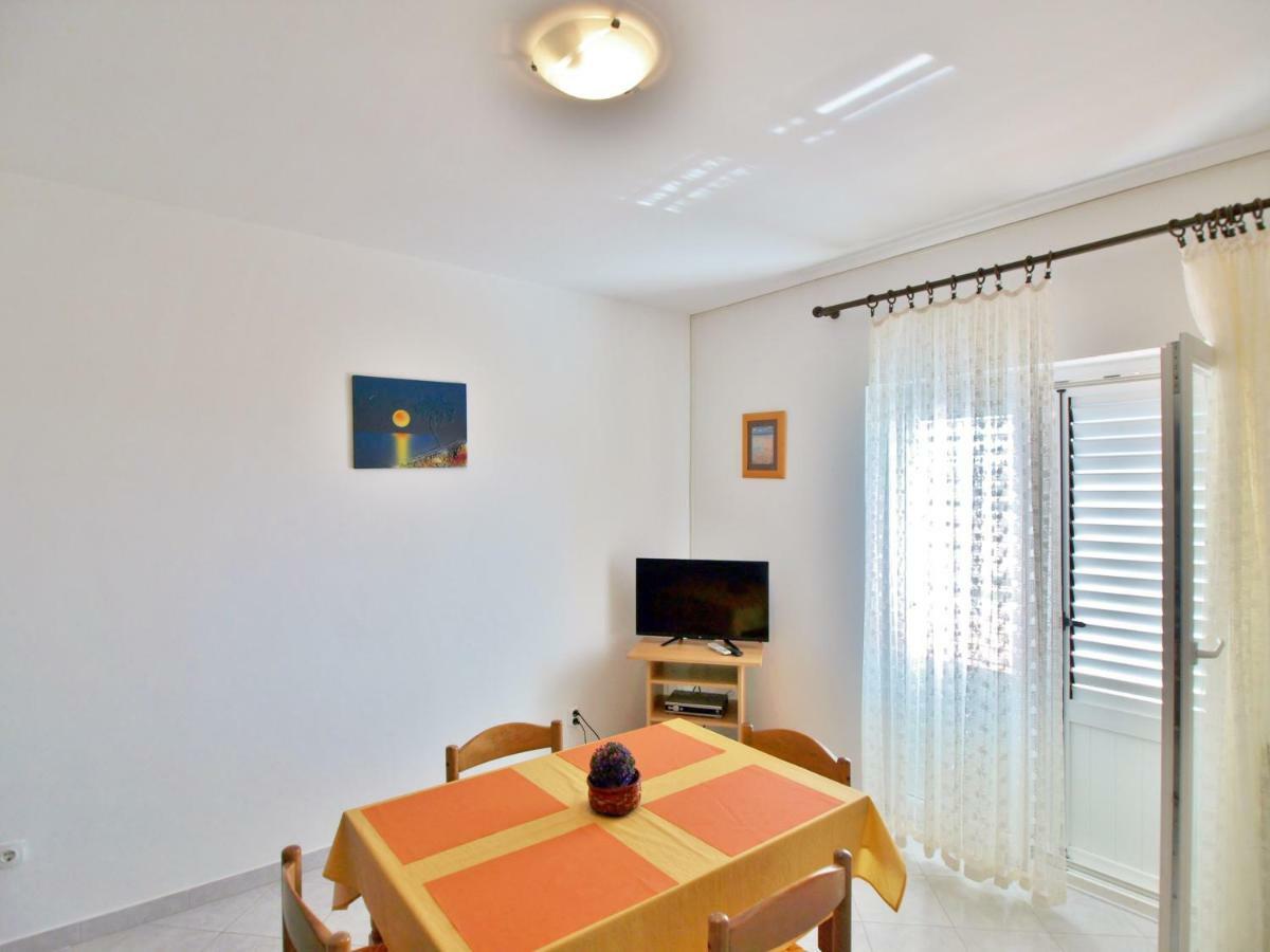 Apartments Ljubica Barbat na Rabu Εξωτερικό φωτογραφία