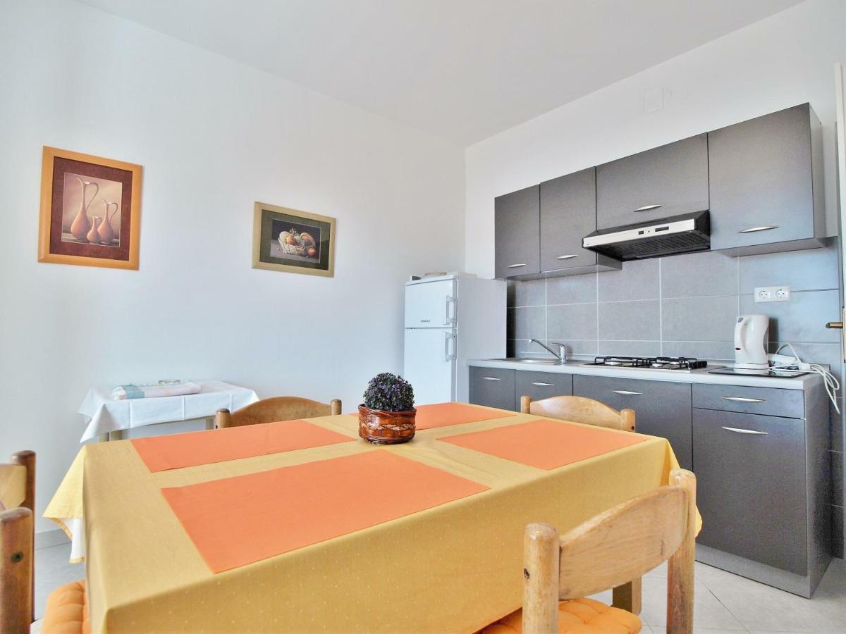 Apartments Ljubica Barbat na Rabu Εξωτερικό φωτογραφία