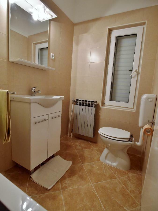Apartments Ljubica Barbat na Rabu Εξωτερικό φωτογραφία
