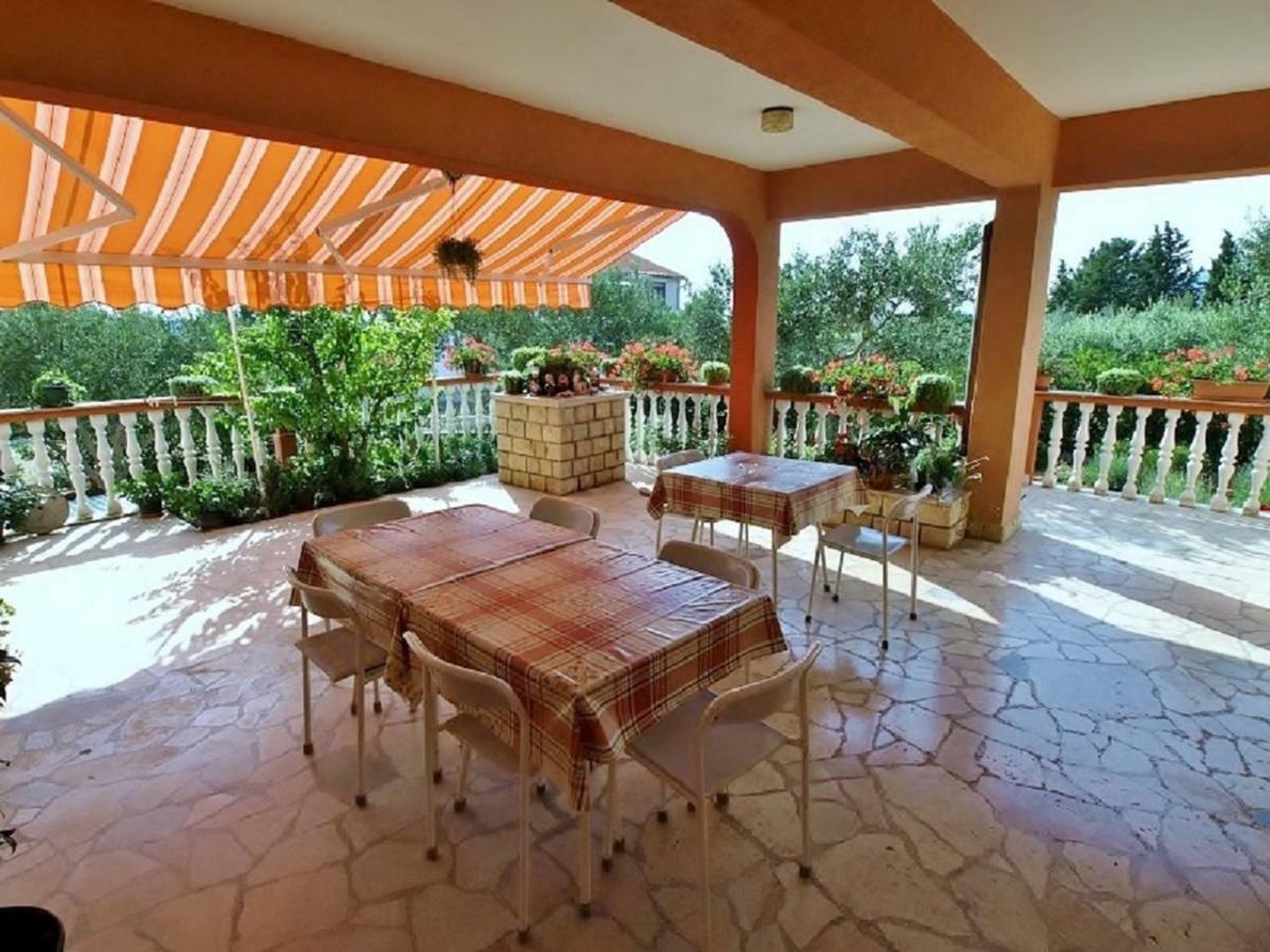 Apartments Ljubica Barbat na Rabu Εξωτερικό φωτογραφία
